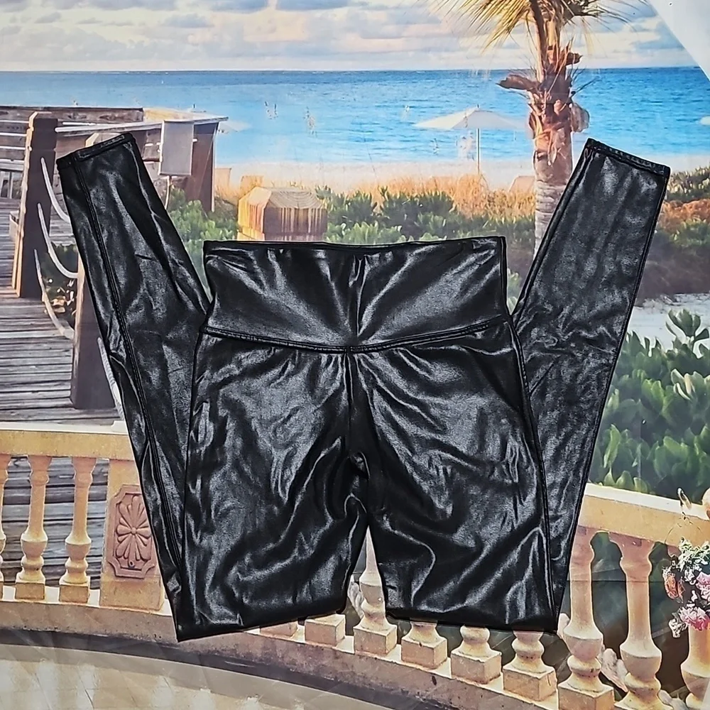 Spanx Skinny Metallic Faux Leather Leggings Size Medium